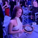 @linahadrianna