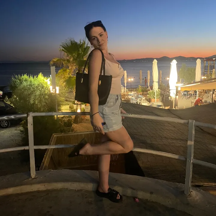 @dimitraaa_f