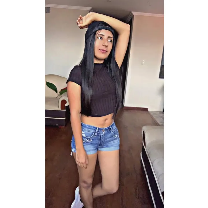 @angela_hl10