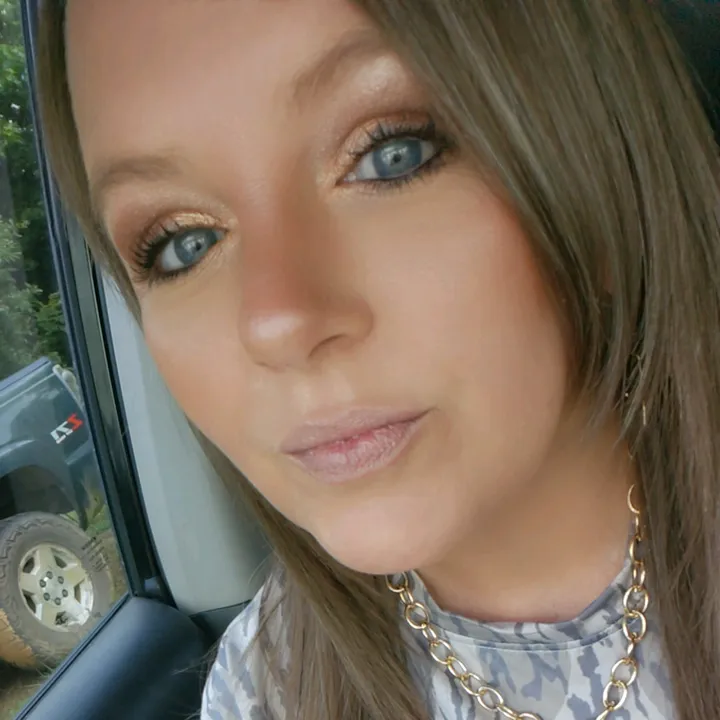 @melissahensley420
