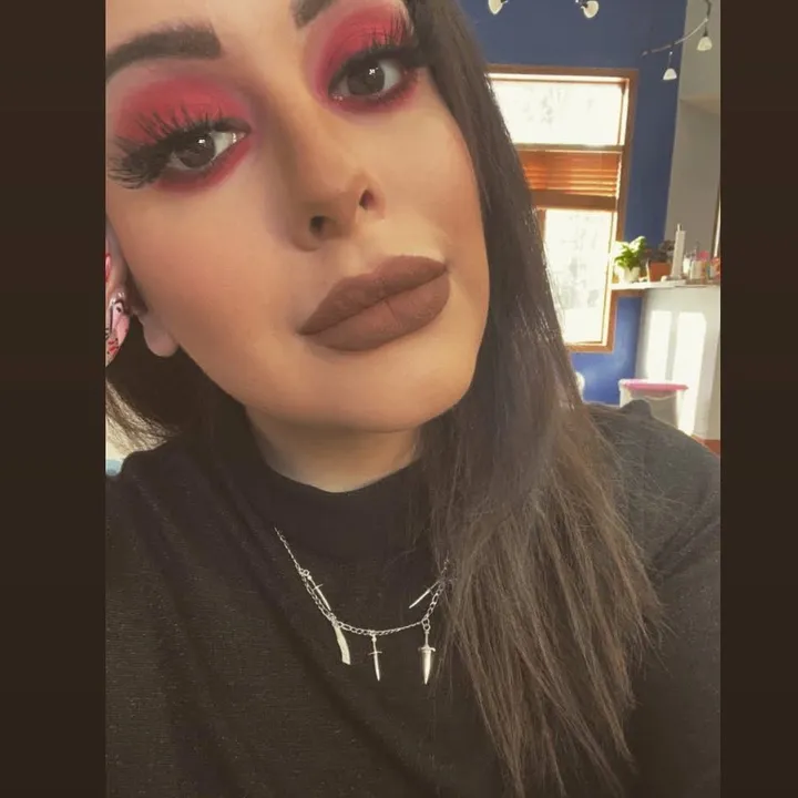 @janelleeperezz