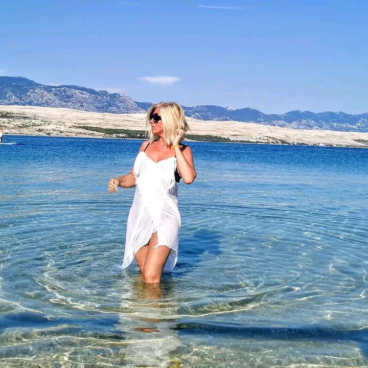 @mirisakesedzic