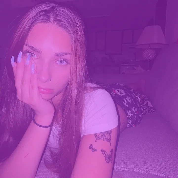 @_justheretoexist_