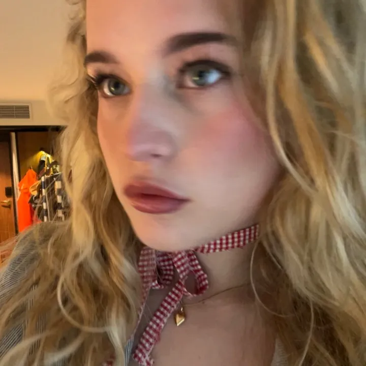 @tuvaraawall