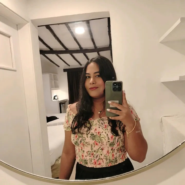 @betaniavelasquez