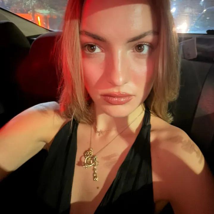 @r0ckstargrl999