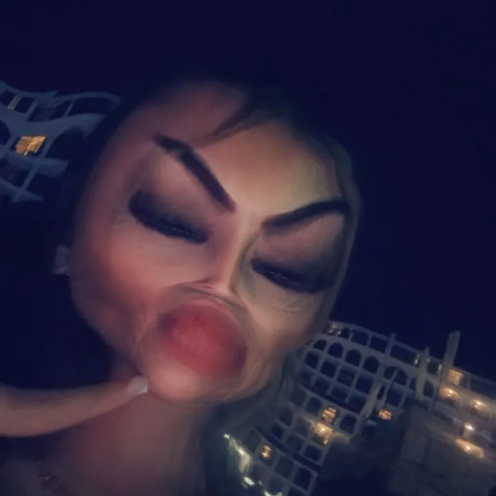 @ur.girlbilliex