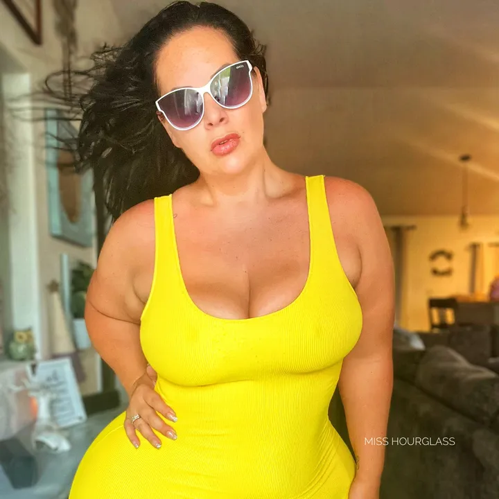 @misshourglass2.0