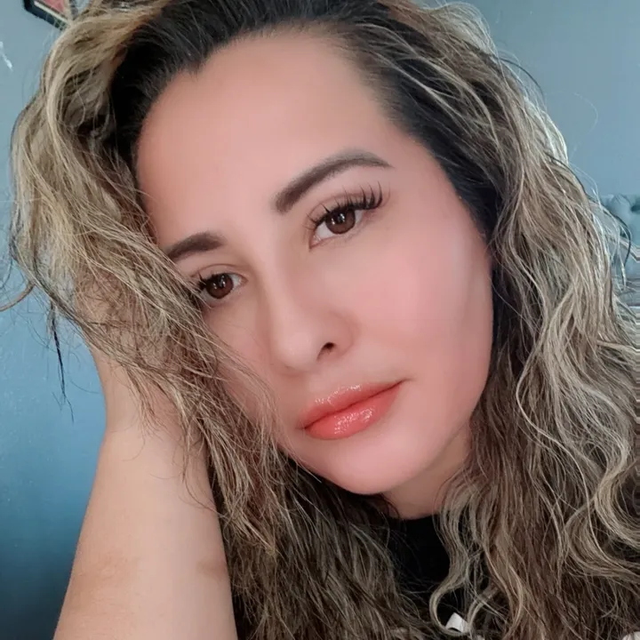 dhalyladavila8