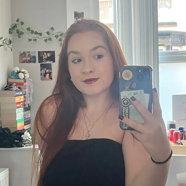 izziesbookshelves