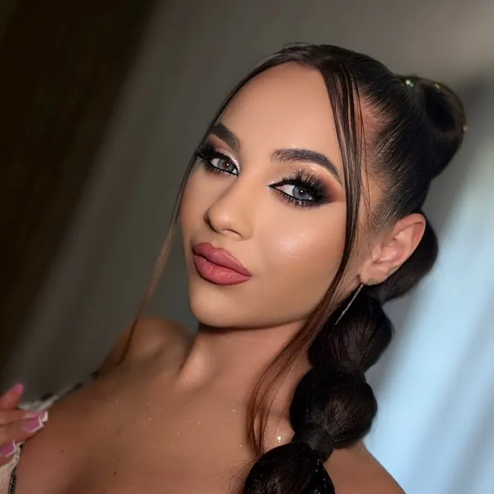 @lau___933