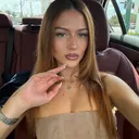 @sarahealston
