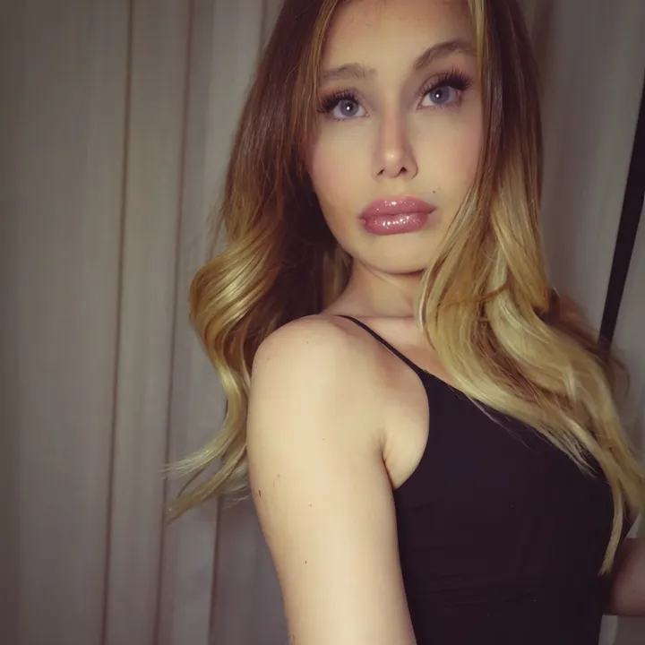 jasminecarrisi