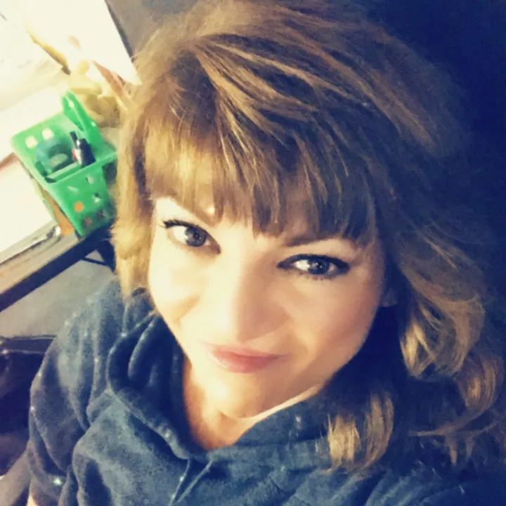 trumpbellaura55_4