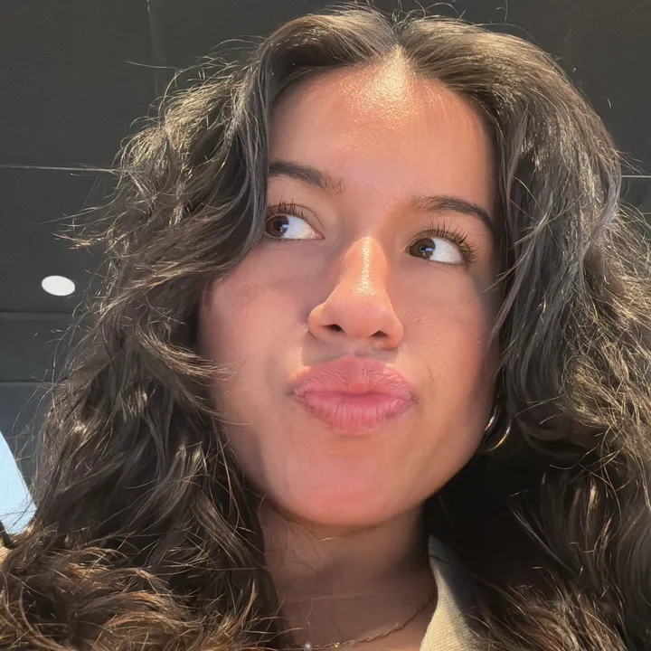 @isabeaupaolina