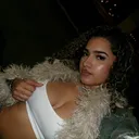 @younginbarbiie