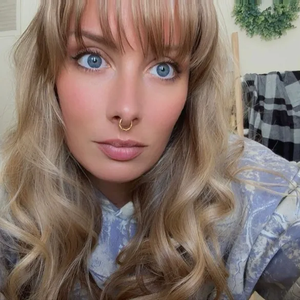 @beckyedwards304