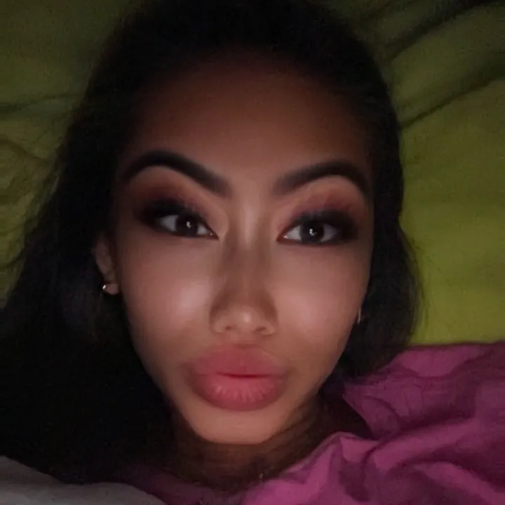 @user1826381719