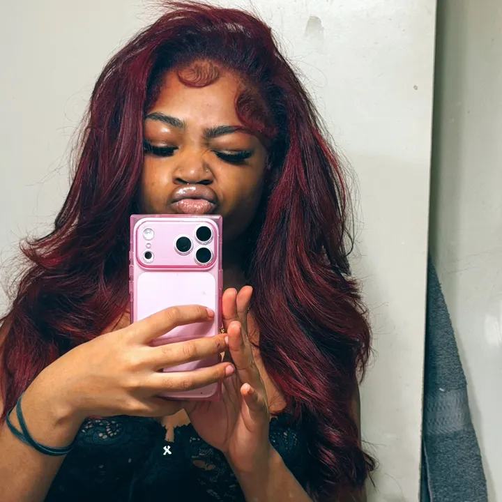 @karismaebonyy