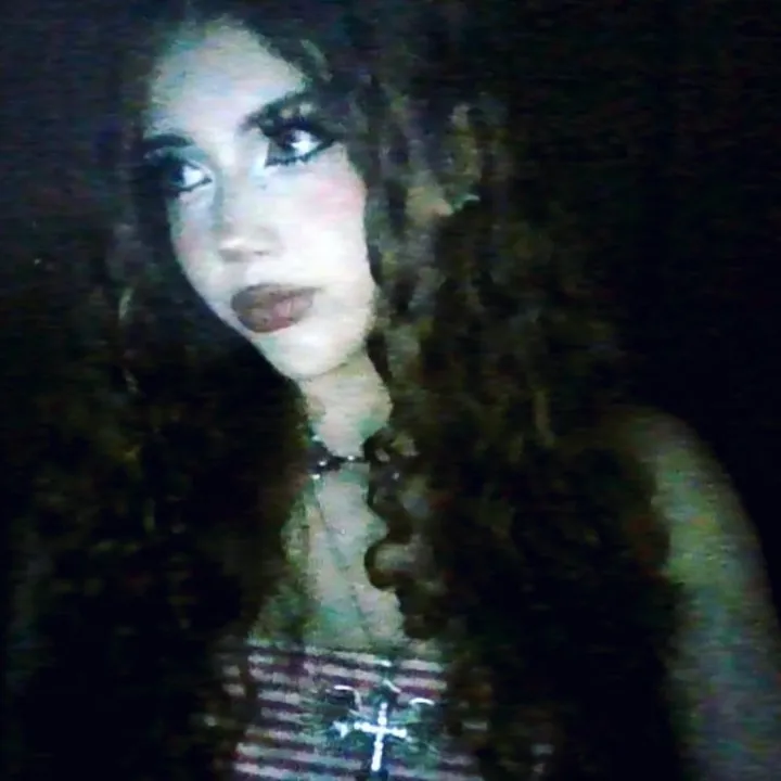 @liluzienthusiast