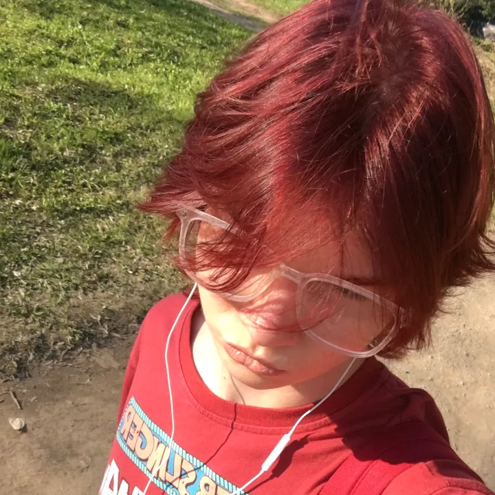 maksim_redflag
