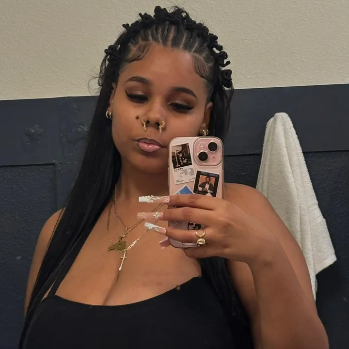 @espinalashley_