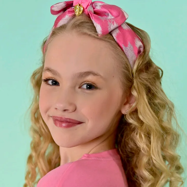 freya_skye_universe