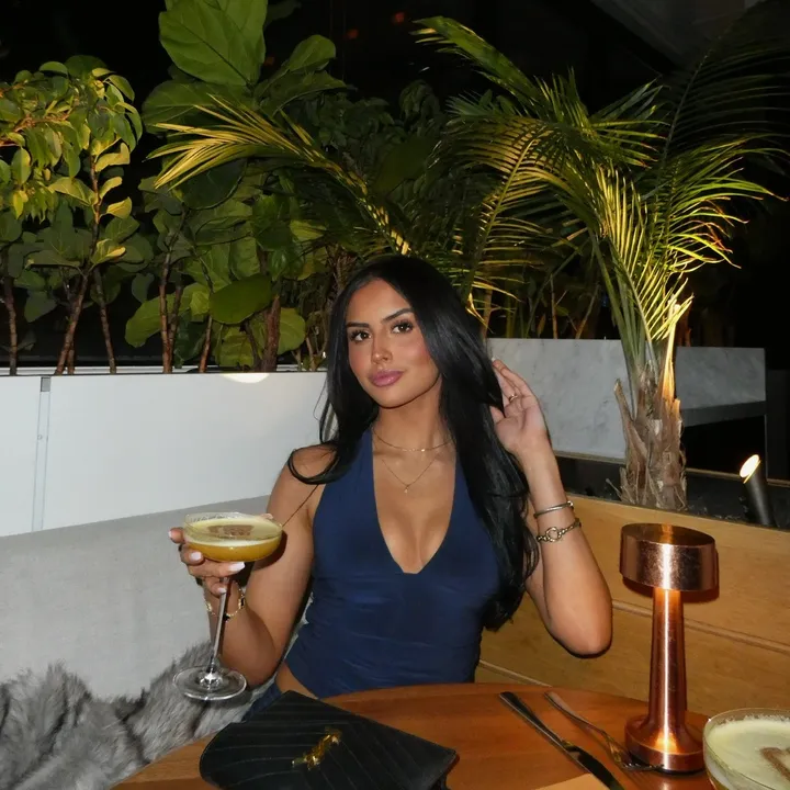katie.volis