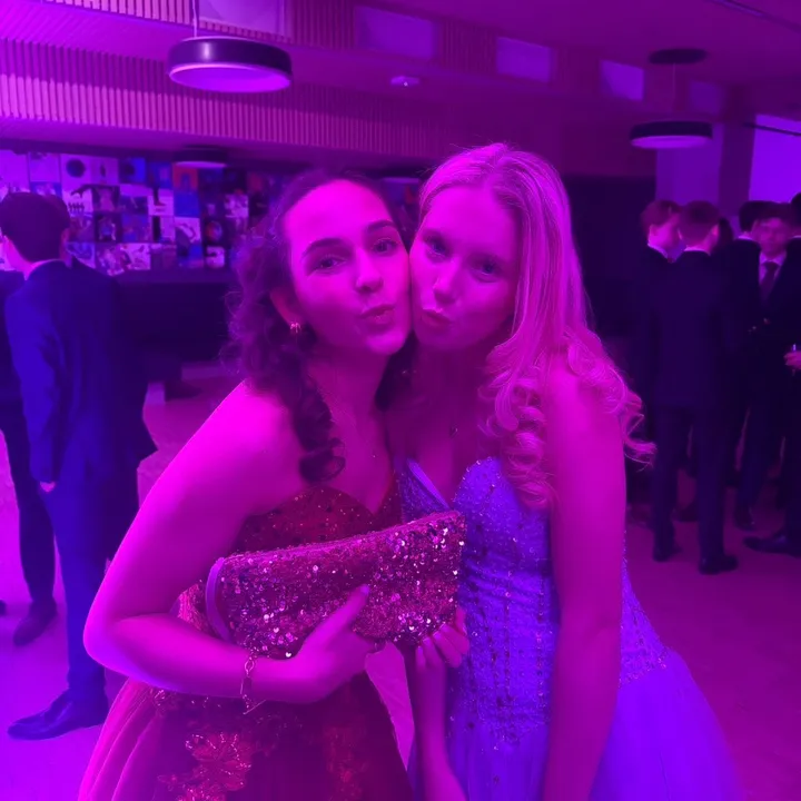 @helenasmelleby