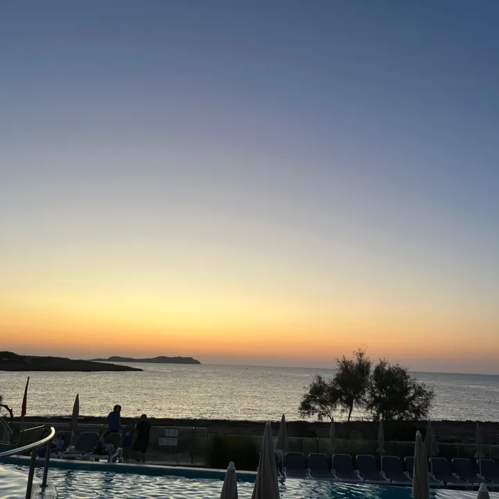 @random.10275