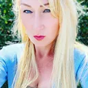 @mommablondebombshell