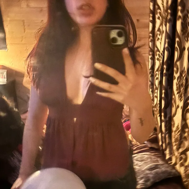 elise.isabel