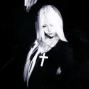 @cryst4lzz._