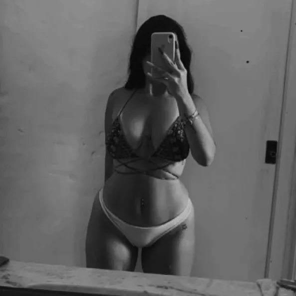 @whotfismachaz