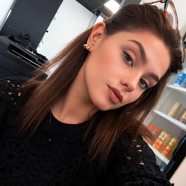 @justinepichoir