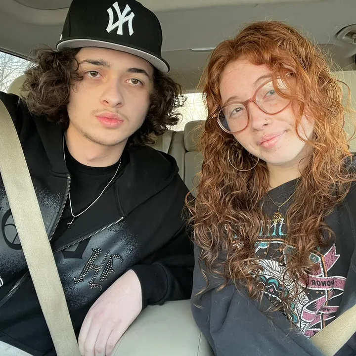 @itsdefnotzoey