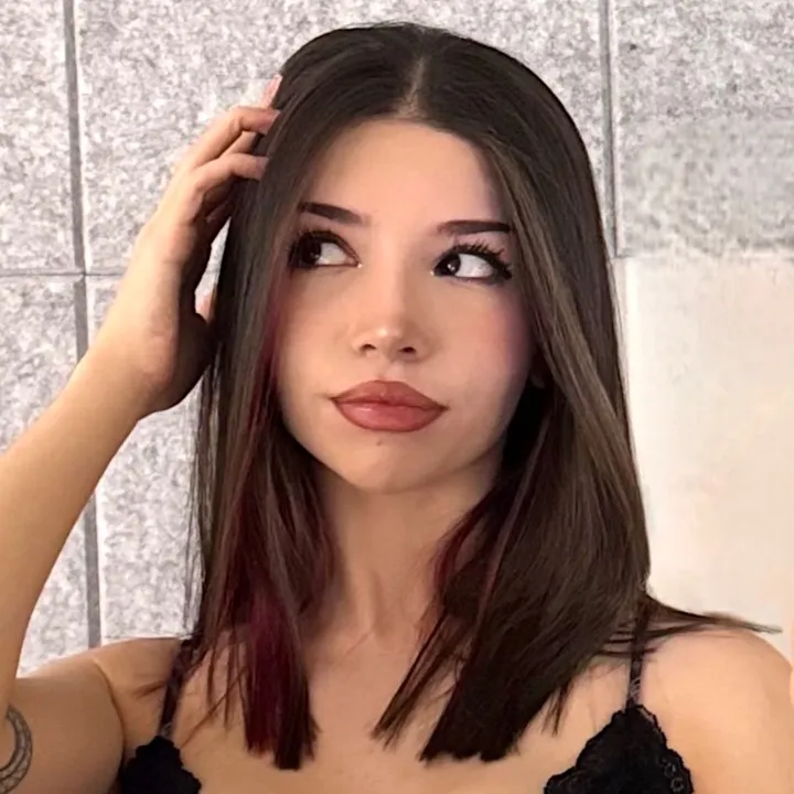 @amandalopz
