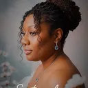 @akilah_n_da_bee