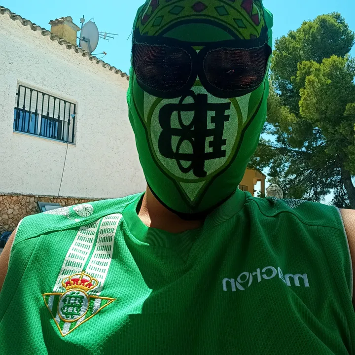 hombre_betis_oficial