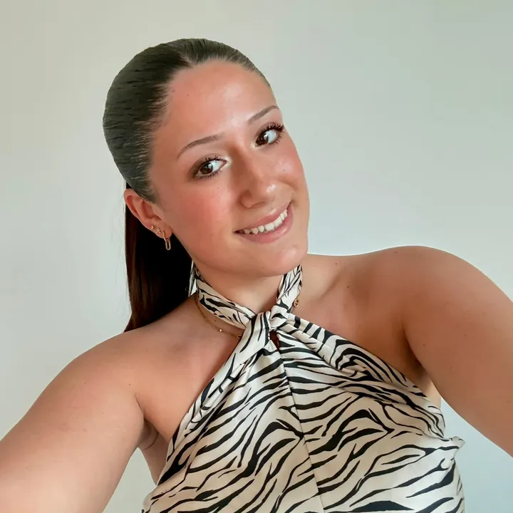 julie.mrln