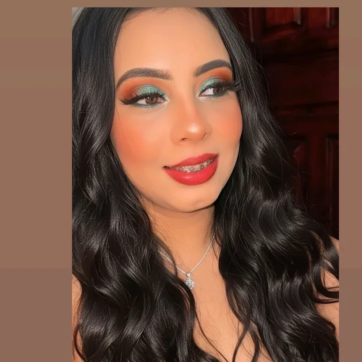 yoselinayalatv