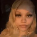 @whitteeeegirlllaa