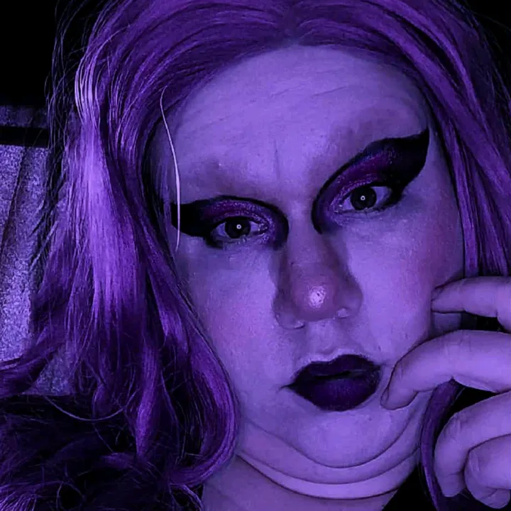 costumedcacophony