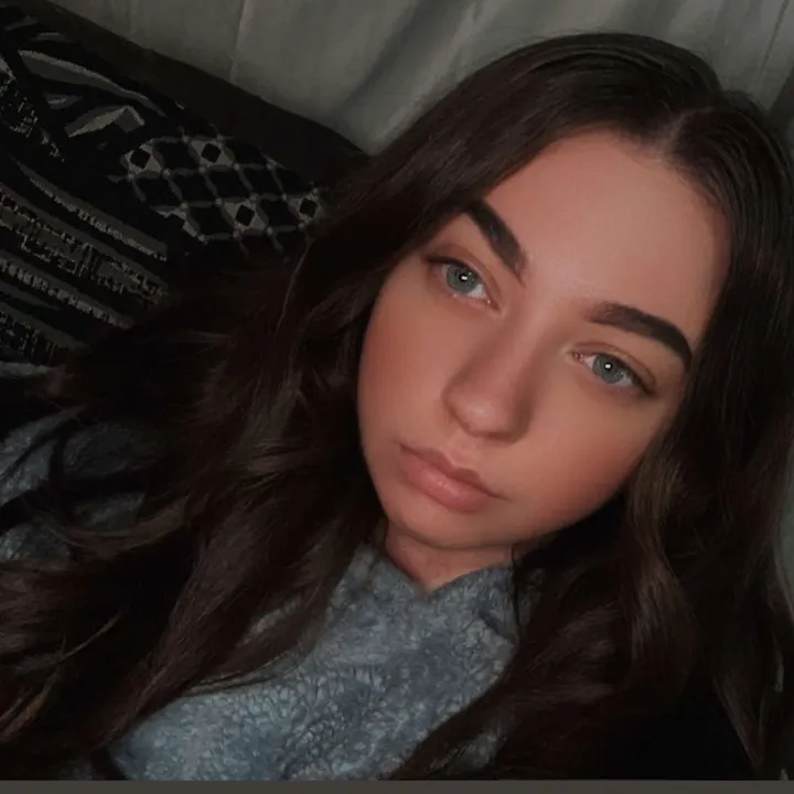 @kayla__bell2906