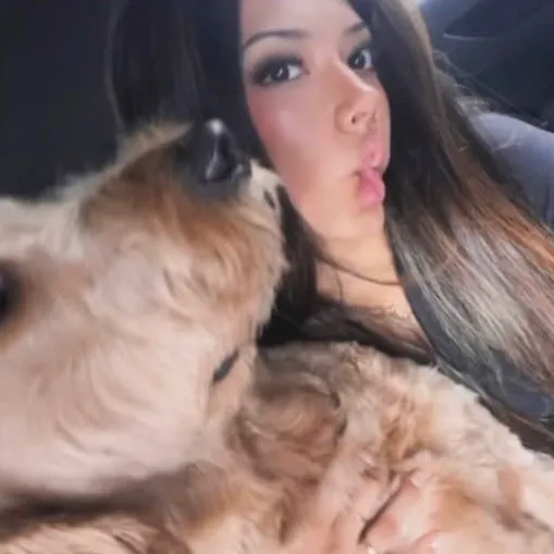 @sabrinasperalta
