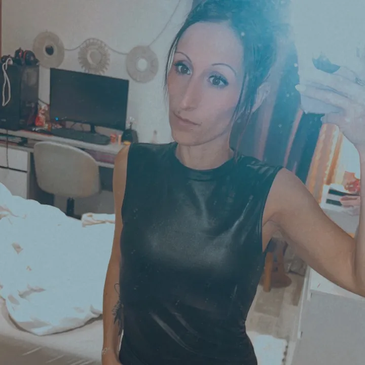 alexandra_lamiss