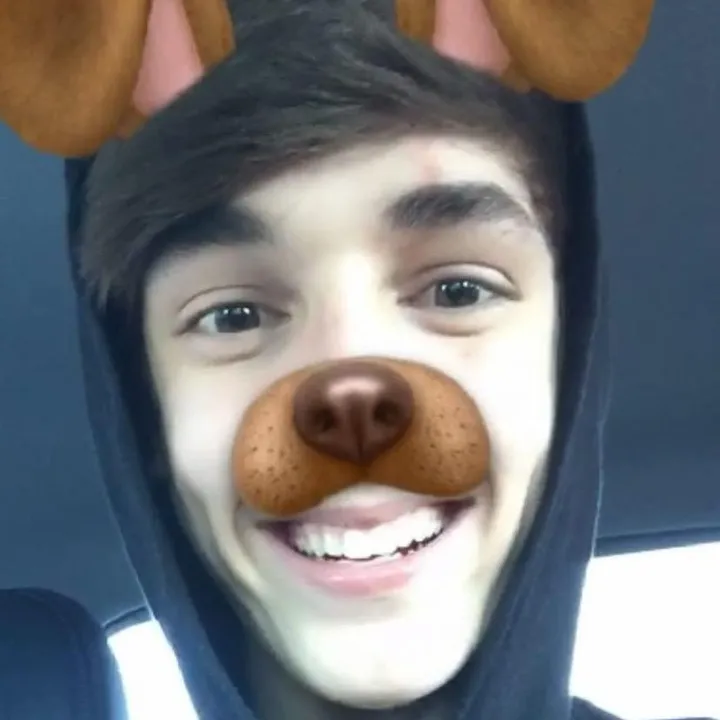 ilovetaylorswifthehehe