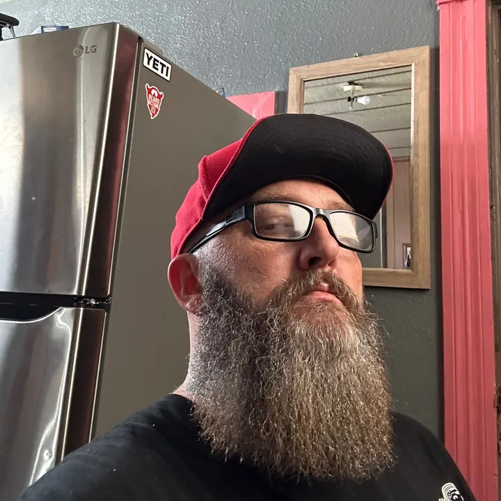 @the_bearded_dummy