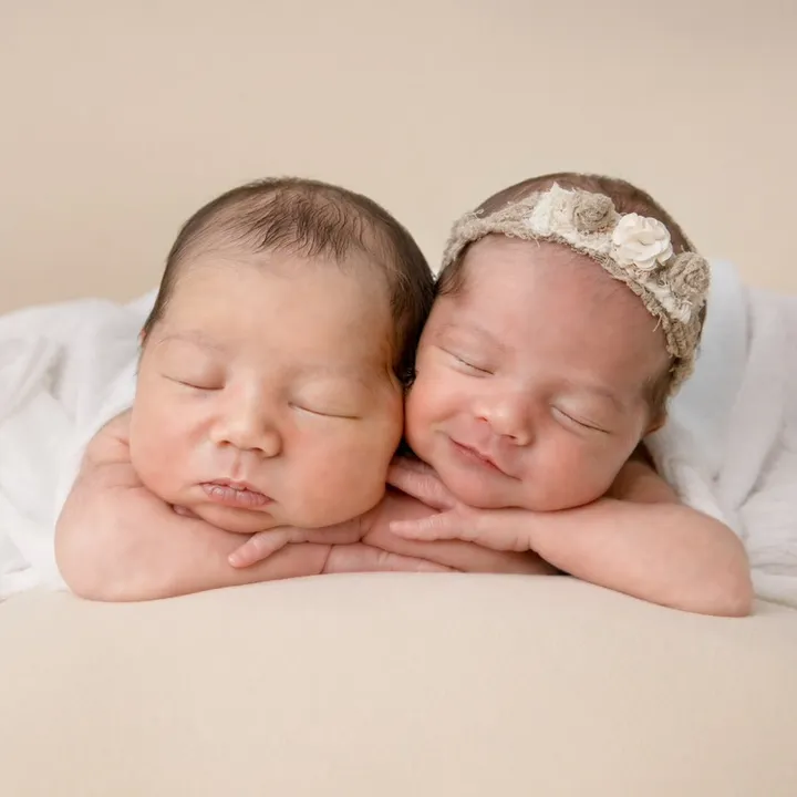 pharmafemitwins