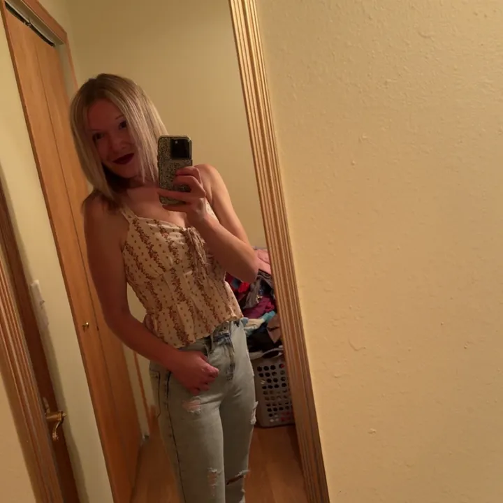 @dumbblondewholovestobake